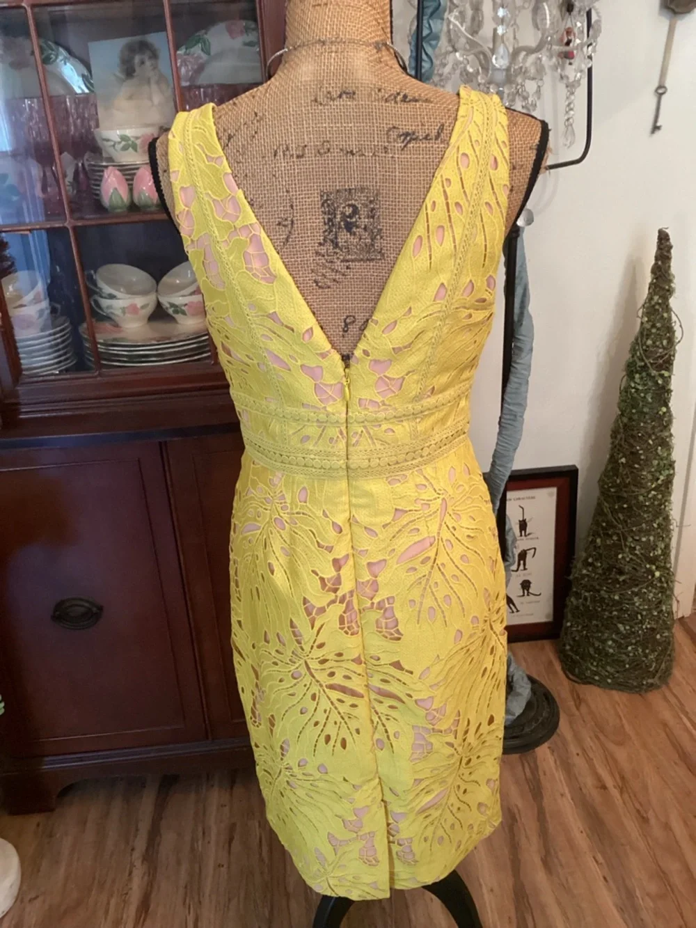 Maeve sleeveless neck